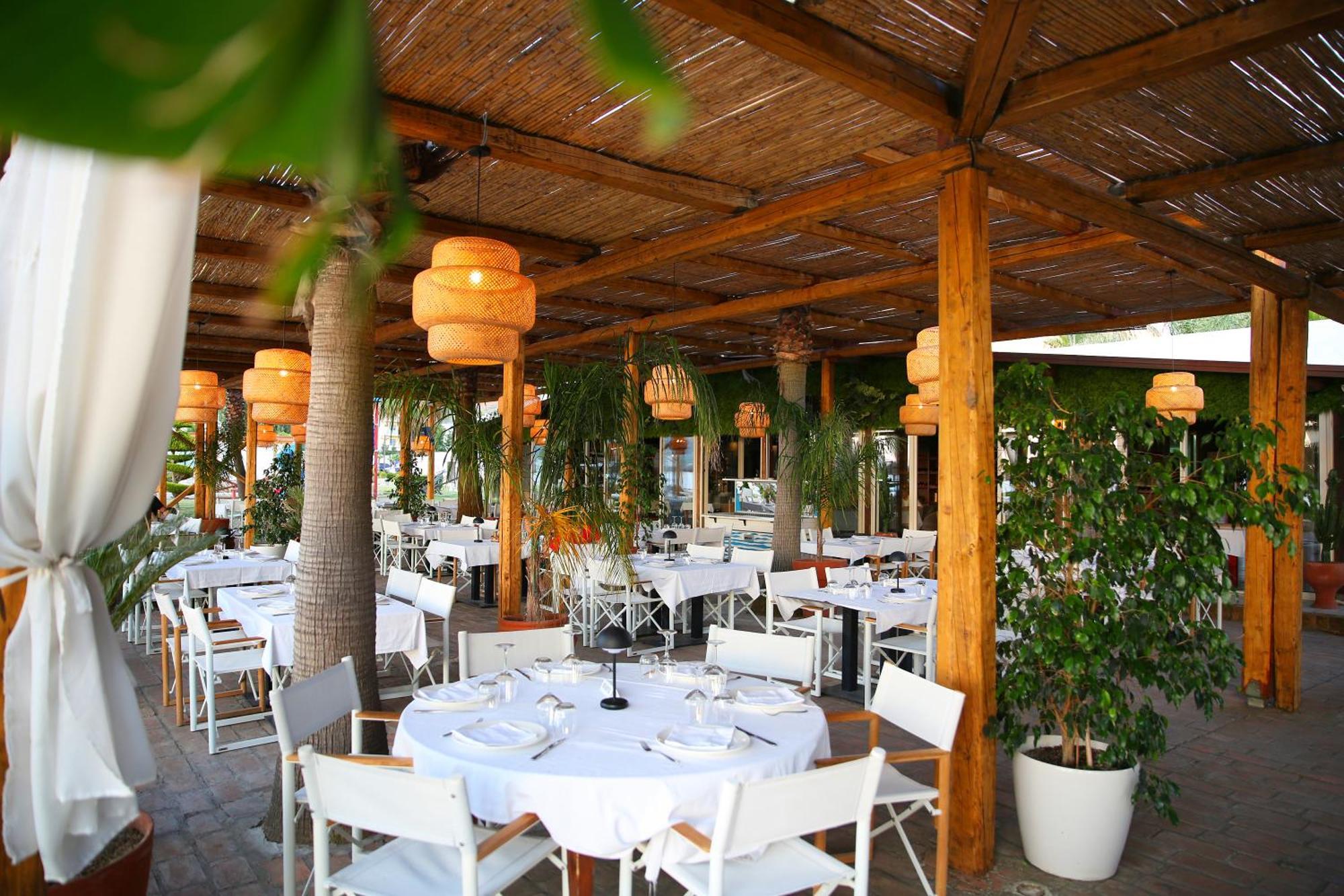 Oricon Coast Luxury Resort Орикум Экстерьер фото